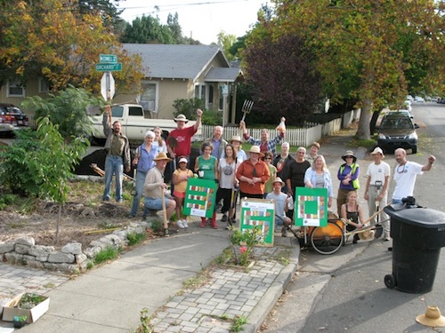 Green_Sangha_Sonoma_County_350_Action.jpg