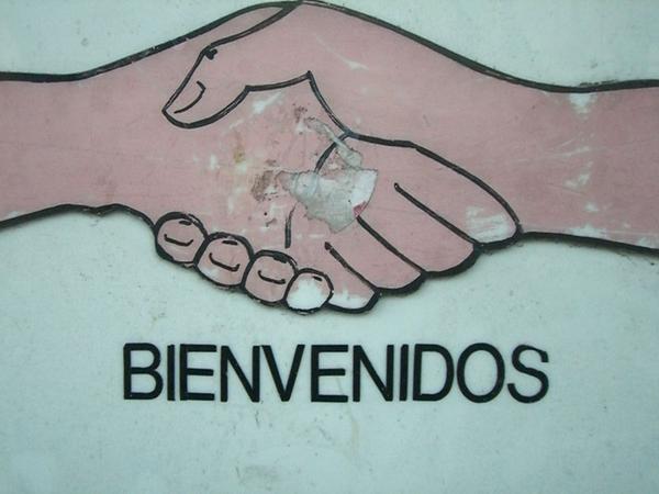 handshake-15_l.jpg