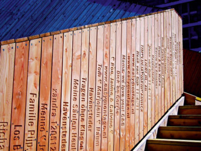 built by the crowd02.jpg