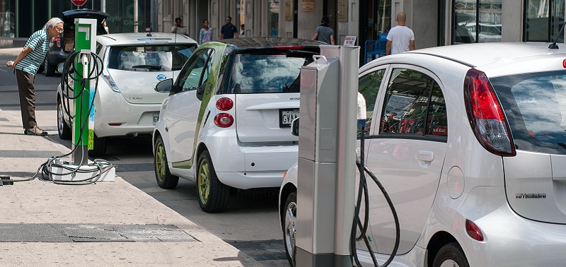 elec-cars-800-clean.jpg