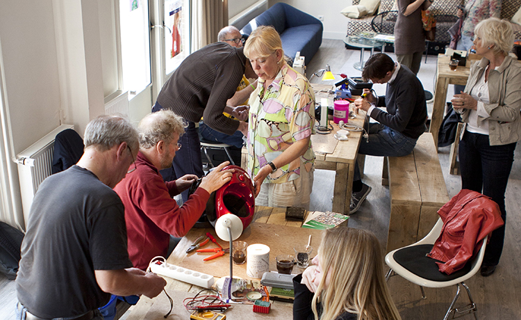 repair cafe.jpg