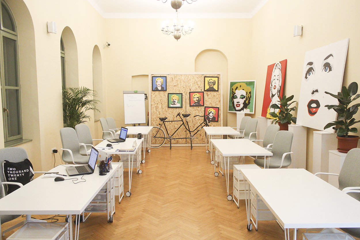Coworking space at Eđšeg | Image by Eđšeg