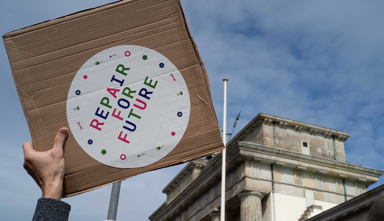 Right to Repair movement, image by Mark Philips