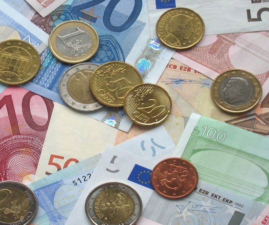 Photo illustration by E. Carr