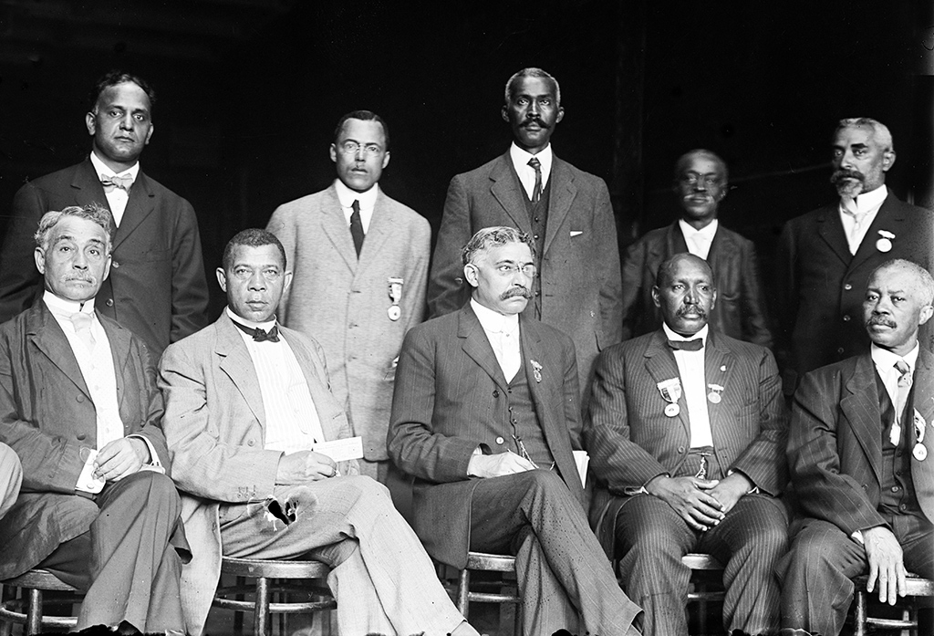 Black cooperatives: Officers of the National Negro Business League, 1904. Credit: NY Public Library Digital Gallery